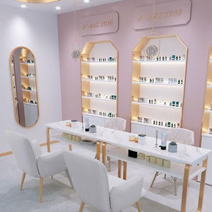 Meet your Posher, Edna